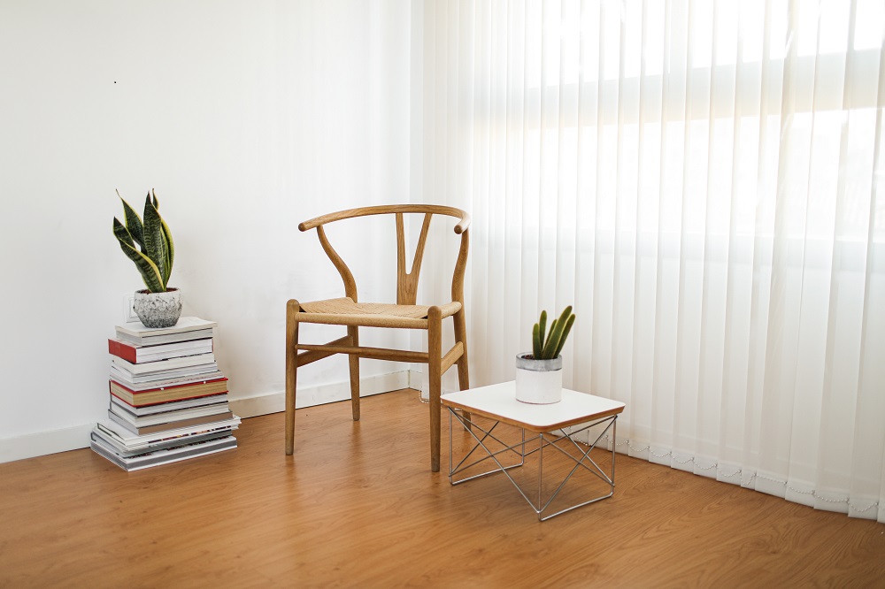 Your Guide to Cleaning Vertical Blinds